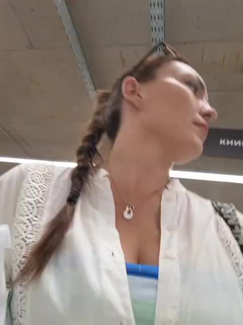 DIVORA Live Sex December 19, 2025