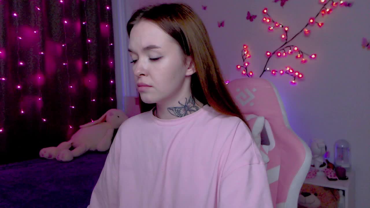 NaughtyMable Live Sex December 14, 2025