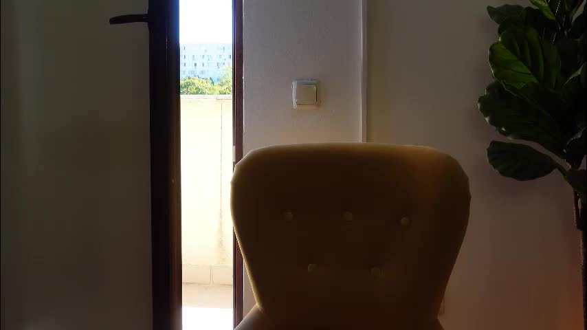 ninacrystal Live Sex December 14, 2025