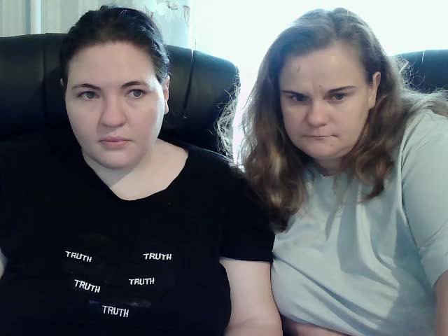 HollyXEva Live Sex December 14, 2025