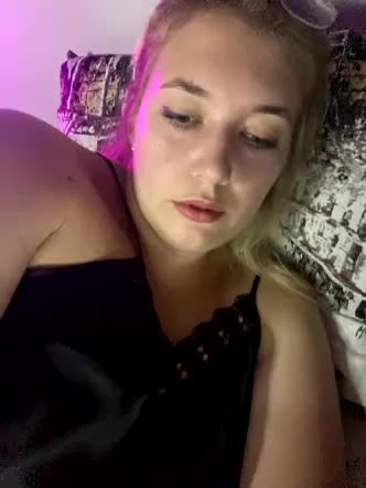 Masia-1 Live Sex December 13, 2025