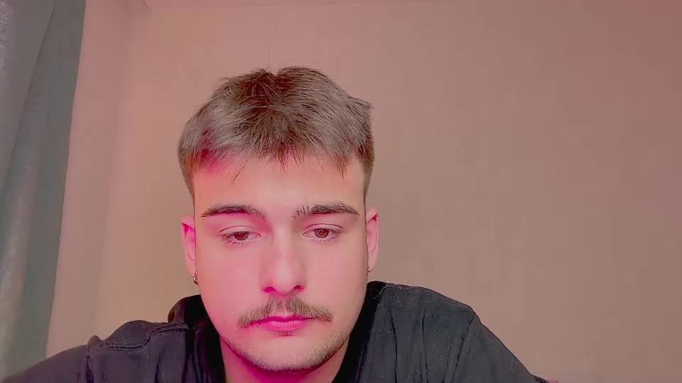 your_molly_mark Live Sex December 17, 2025