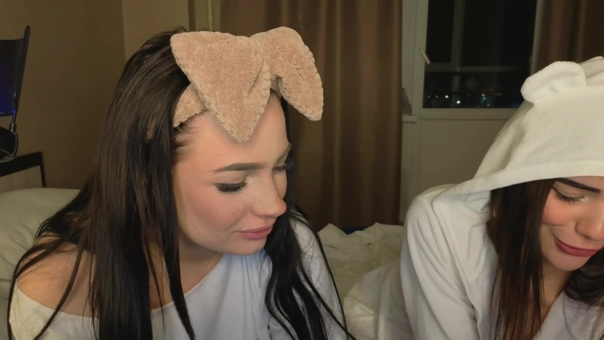 LisaAndDenis Live Sex December 18, 2025