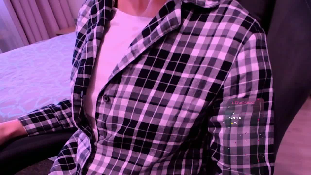 Trin_ Live Sex December 17, 2025