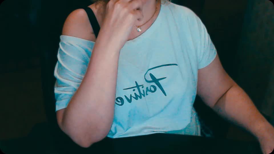 Alisa1917 Live Sex December 17, 2025