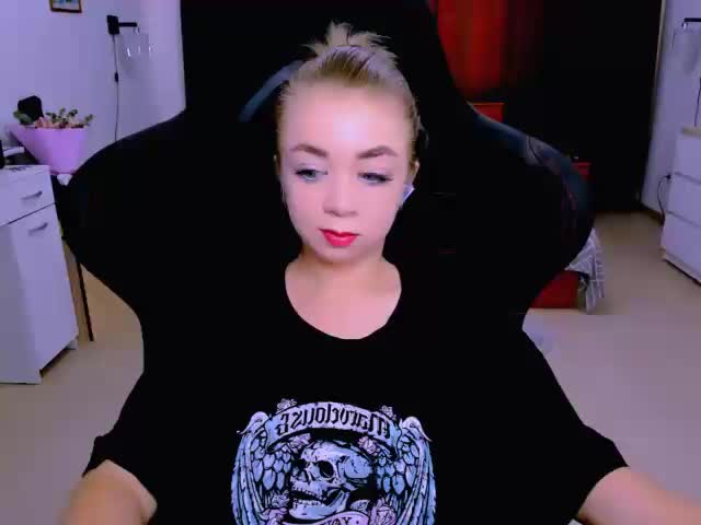 BabyNicole Live Sex December 14, 2025