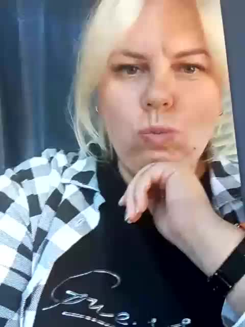 blondy_girl1499 Live Sex December 13, 2025