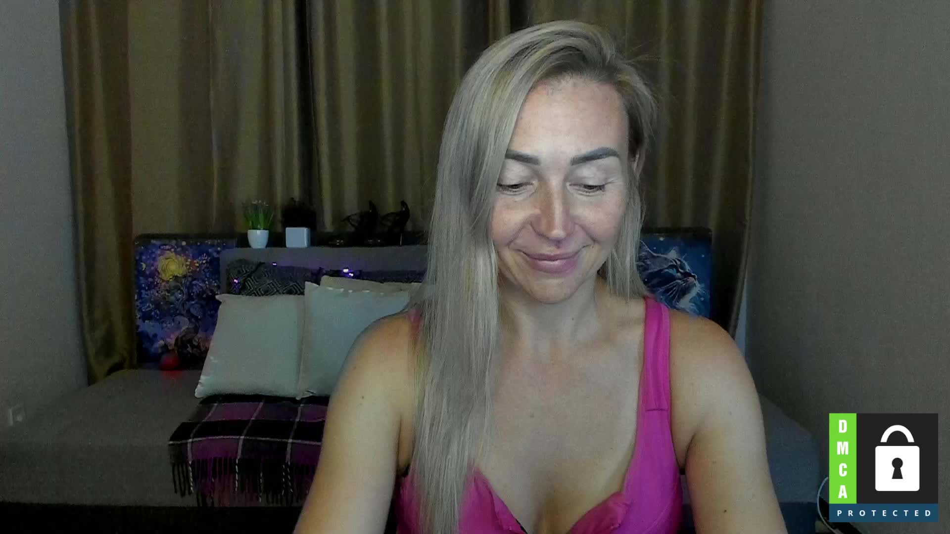 Jullyblondkiss Live Sex December 14, 2025