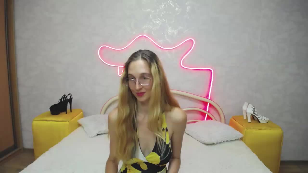 LizzieBrait Live Sex December 12, 2025