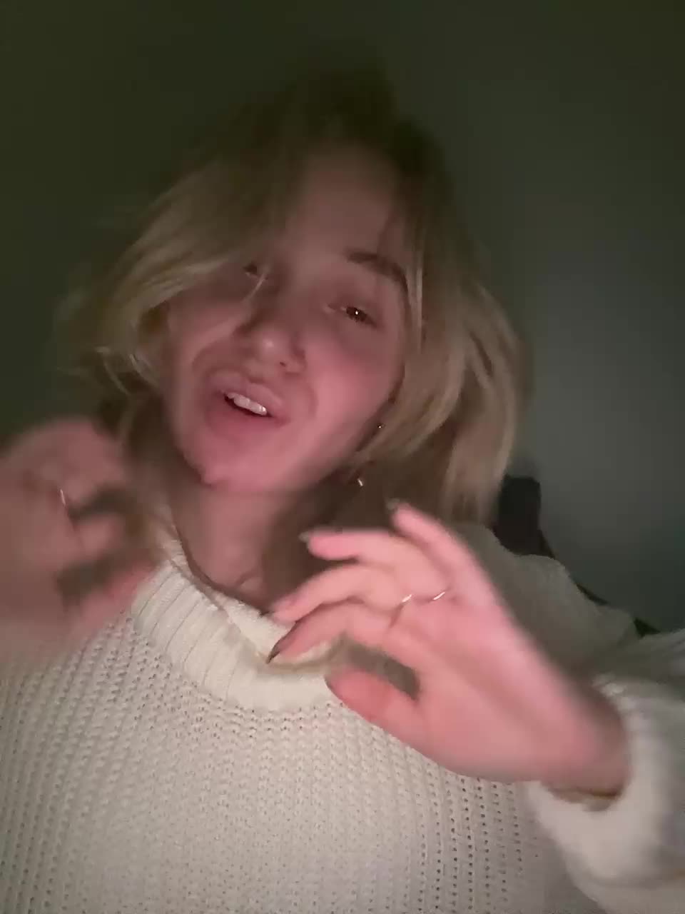 alicelaff Live Sex September 26, 2025