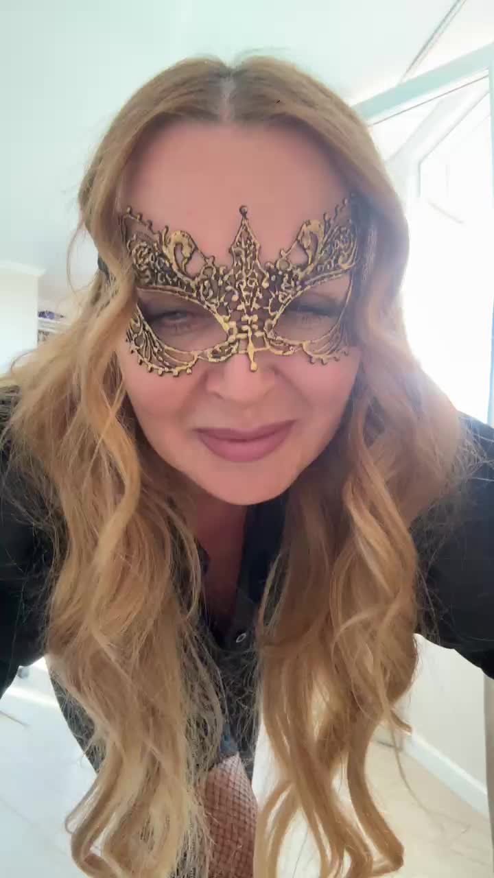 Milf_Zabava Live Sex December 14, 2025