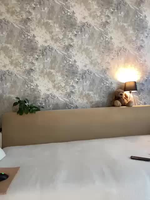 _I_123 Live Sex December 14, 2025