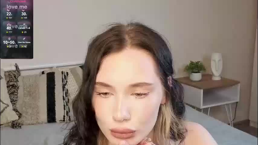 _reverse_gang_ Live Sex December 17, 2025