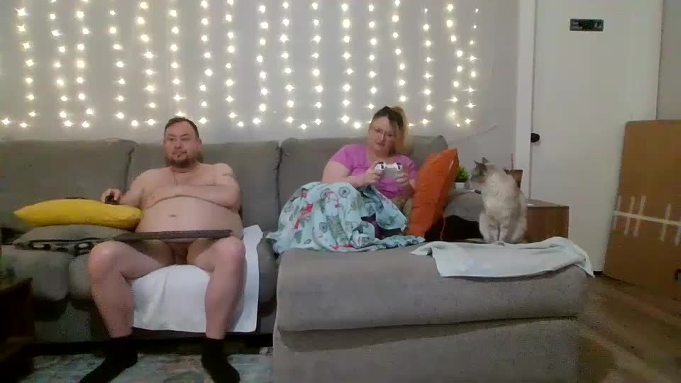 victoriaandjesse Live Sex December 18, 2025