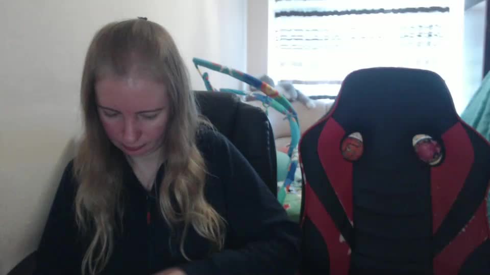 jenisandpeter Live Sex December 19, 2025