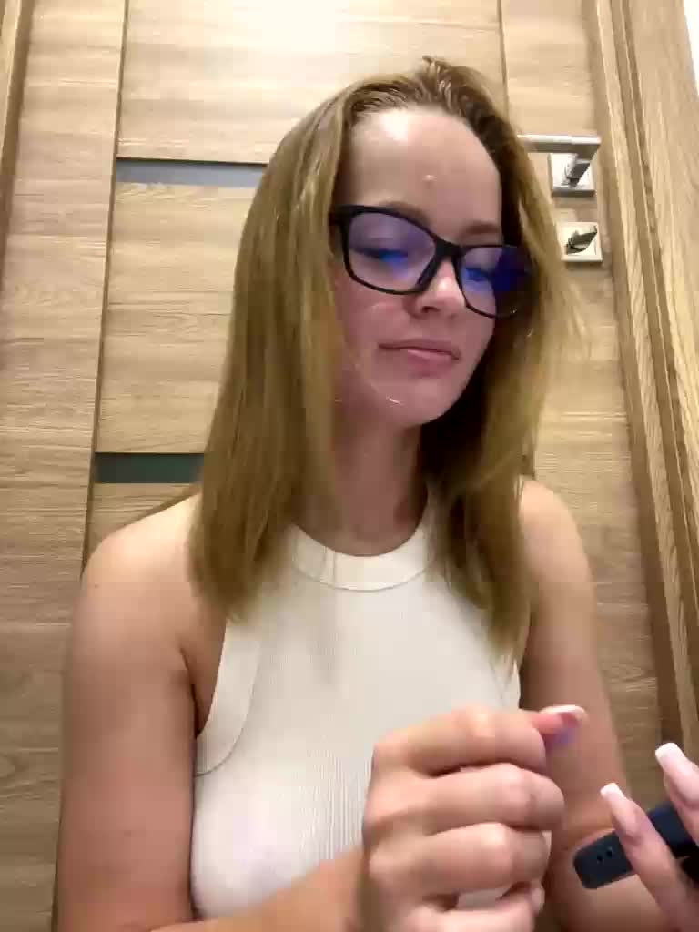 KaterinaFerrari Live Sex December 13, 2025