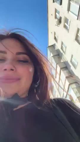 Girls-Leia Live Sex December 14, 2025