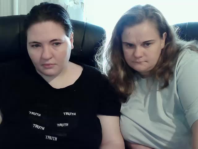 HollyXEva Live Sex December 14, 2025