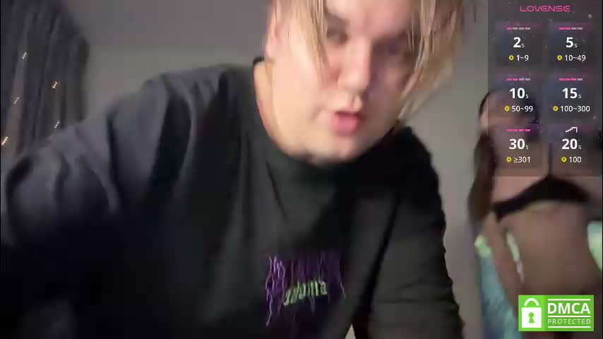 lovelly_mooncouple Live Sex December 13, 2025