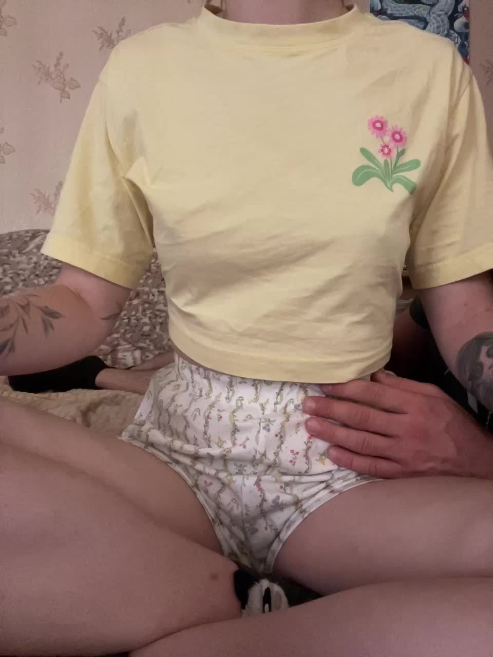 Sun-Moon Live Sex December 13, 2025