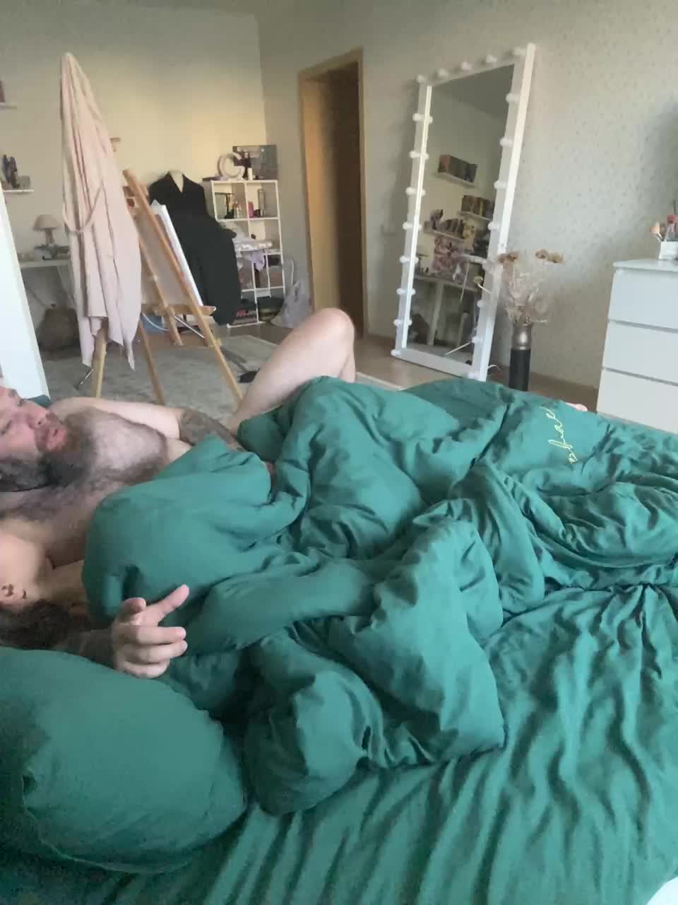 YuGoVi Live Sex December 13, 2025