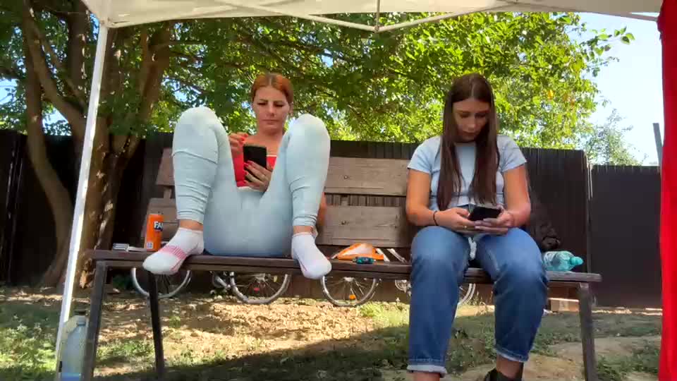 squirt_bunny77 Live Sex December 17, 2025