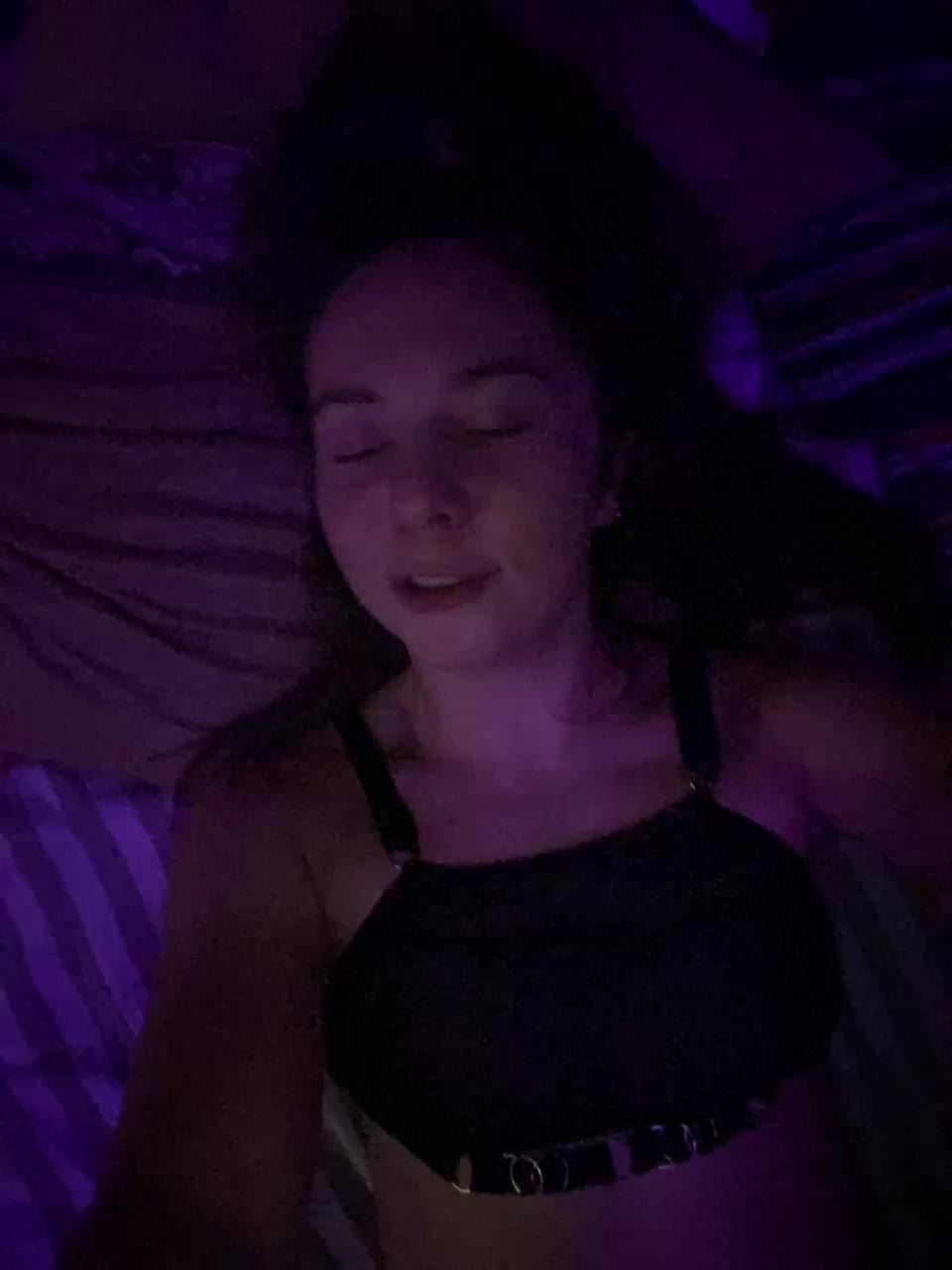 HelgaLeo Live Sex December 13, 2025