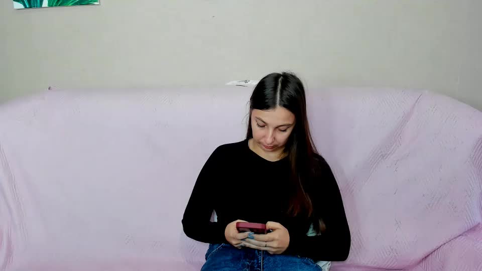 sinthiahug Live Sex December 13, 2025