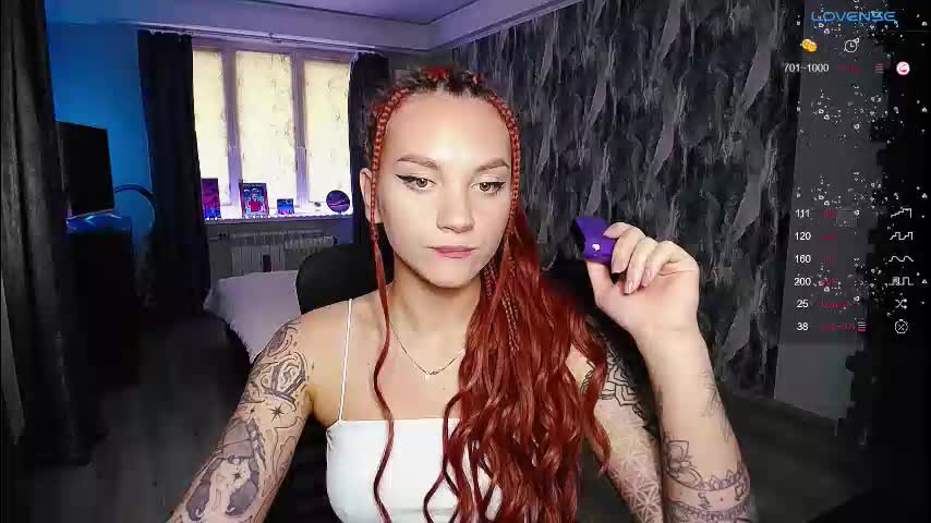 little_birdy Live Sex December 13, 2025