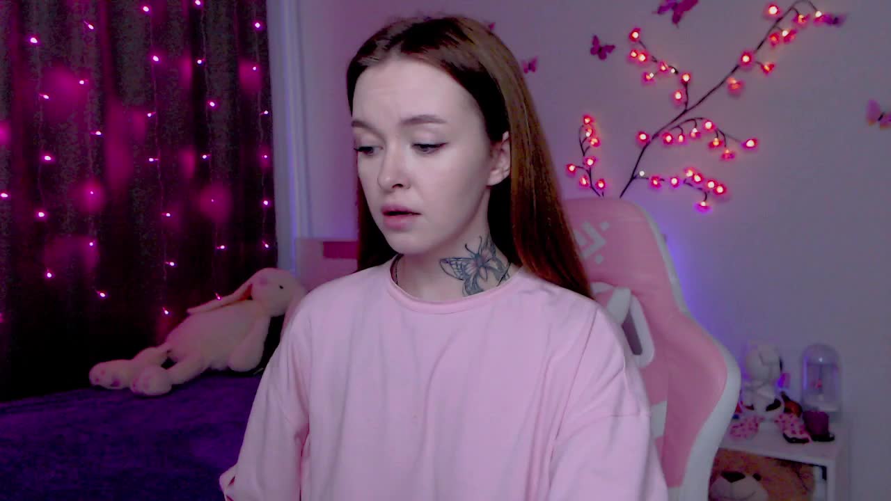 NaughtyMable Live Sex December 14, 2025