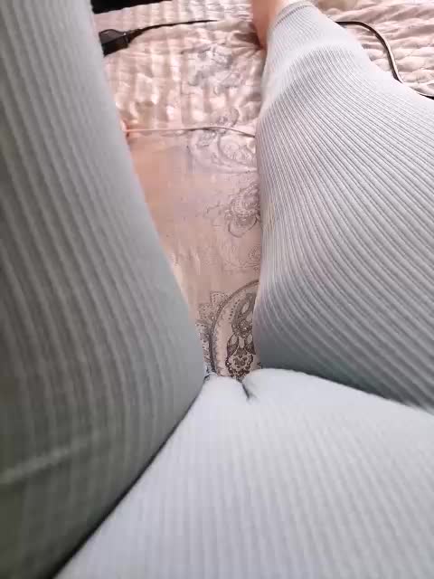 -Tiffany- Live Sex December 20, 2025