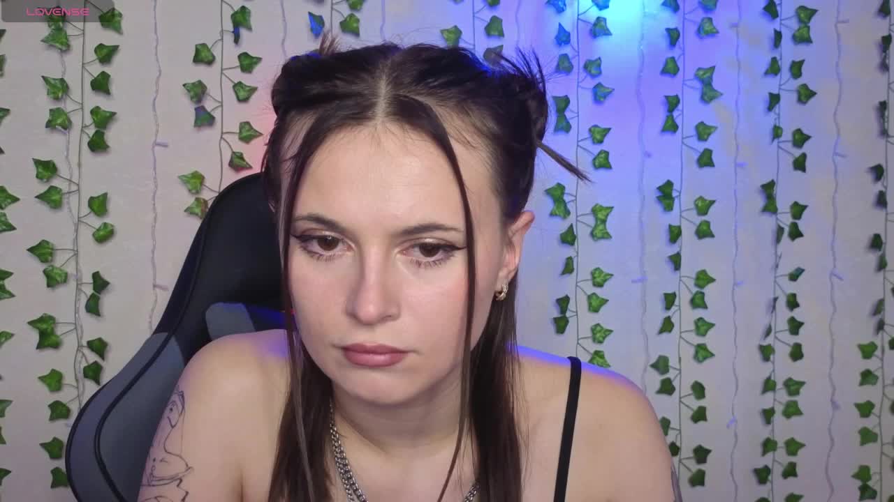 AliceMonta Live Sex December 13, 2025