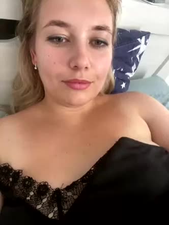 Masia-1 Live Sex December 13, 2025