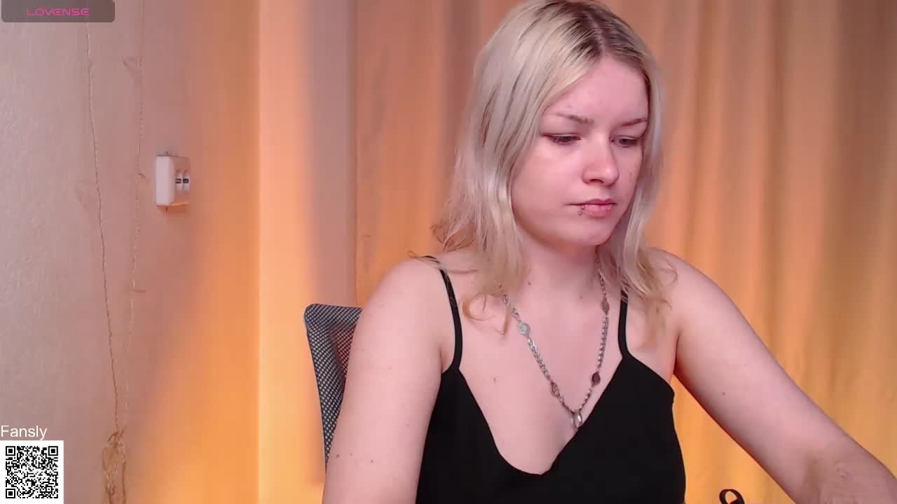 CherryNight666 Live Sex December 13, 2025