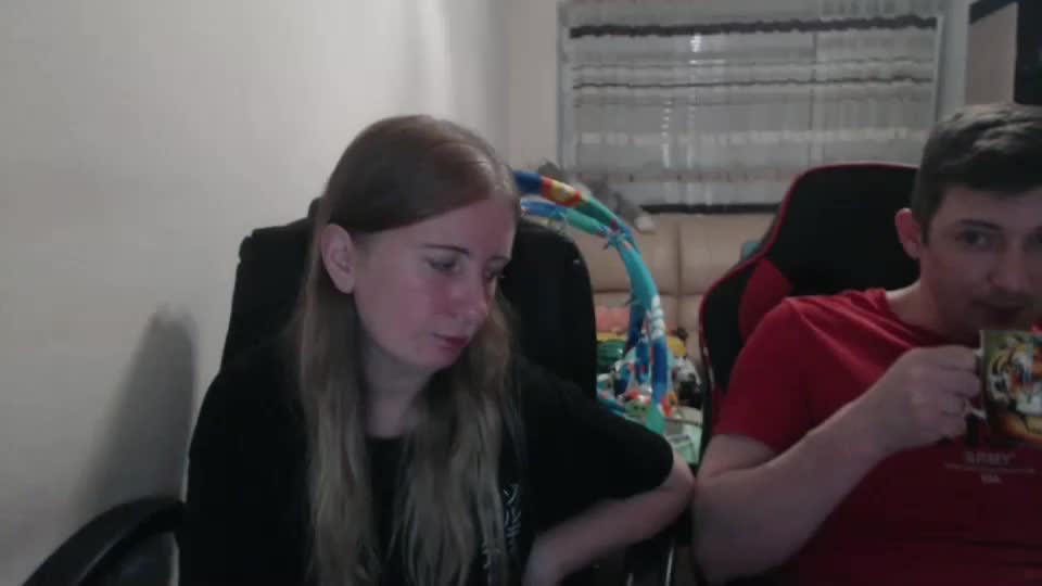 jenisandpeter Live Sex December 19, 2025