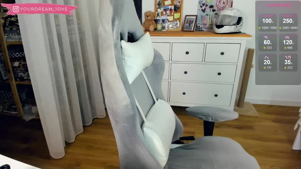 elenalooove Live Sex December 15, 2025