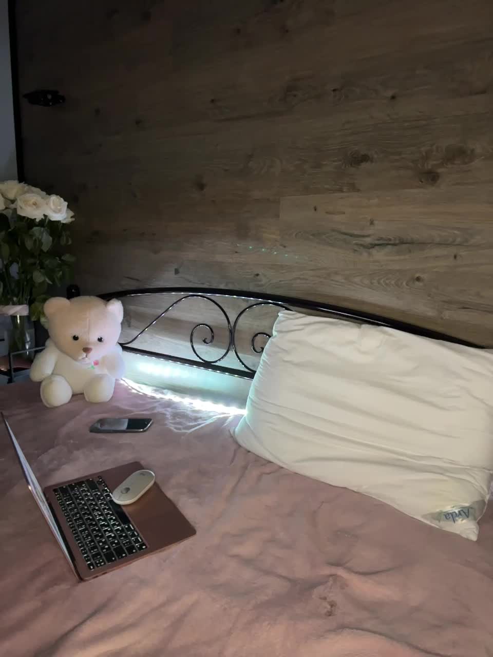 Leyla-kavkaz Live Sex December 14, 2025