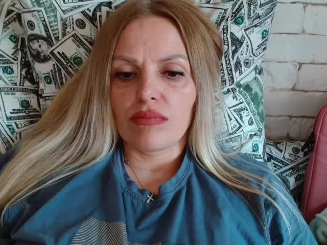 AngelAlone Live Sex December 17, 2025