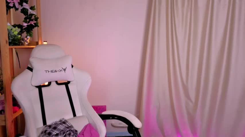 MelissaLovely_ Live Sex December 17, 2025