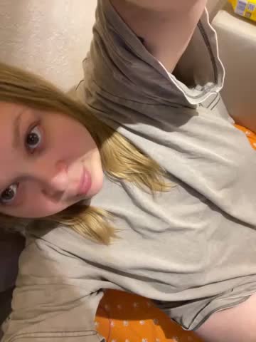 IMHORNYWET Live Sex December 14, 2025