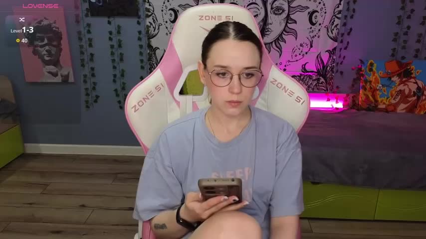 Sweet_frosti Live Sex December 14, 2025