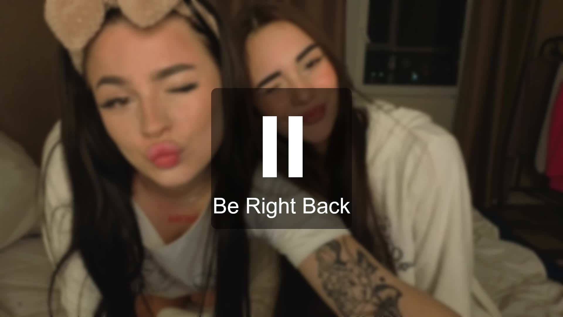 LisaAndDenis Live Sex September 26, 2025