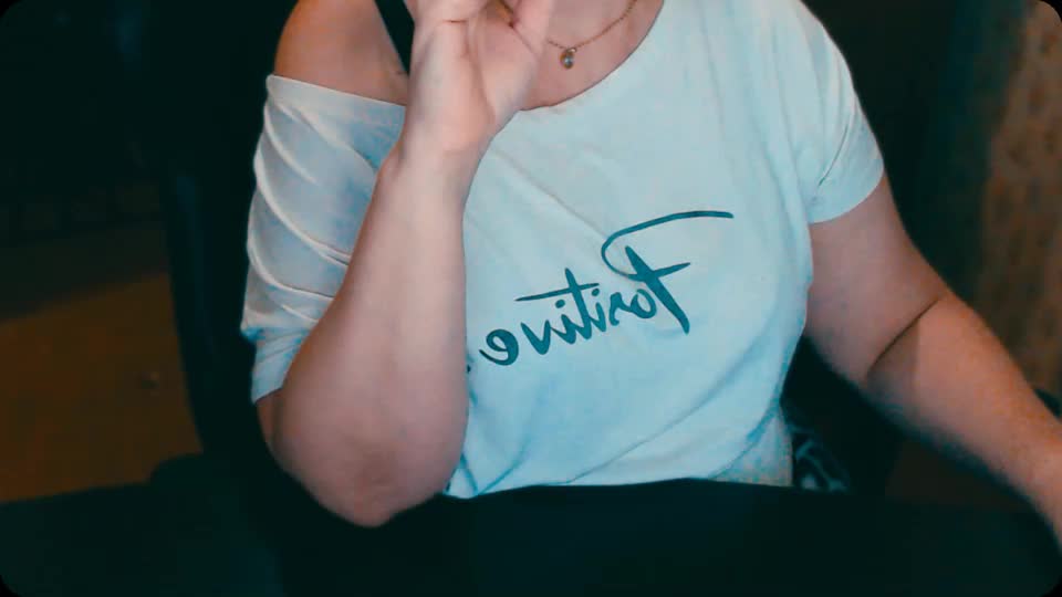 Alisa1917 Live Sex December 17, 2025