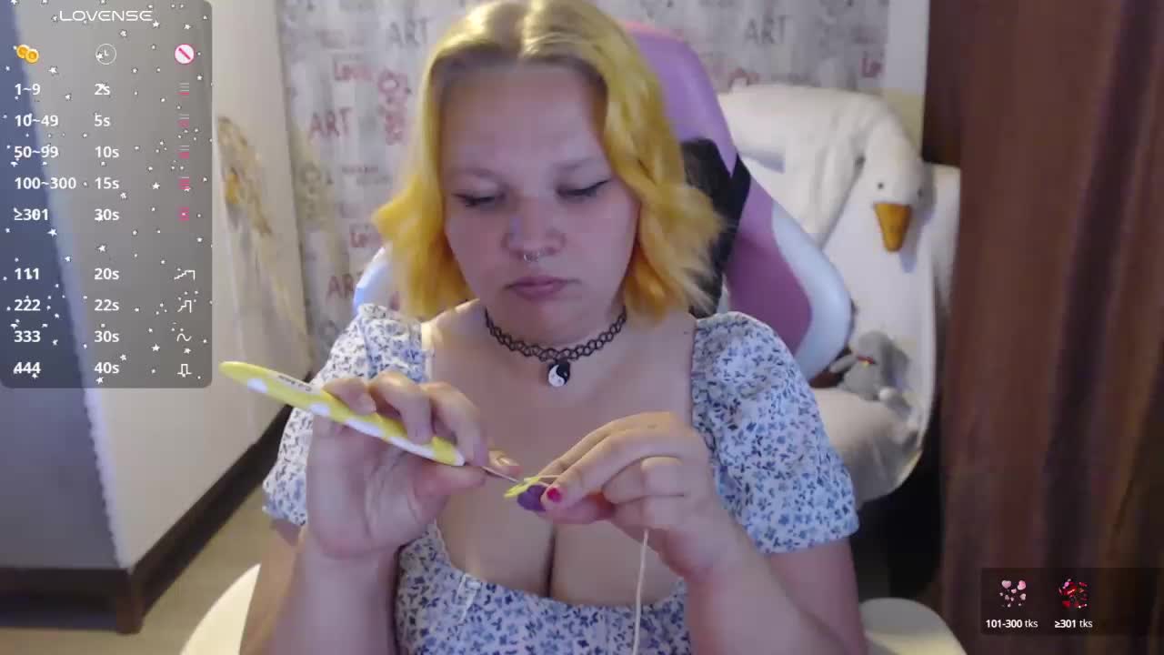 -MeooW- Live Sex December 17, 2025