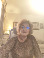 KarinkaSweet Live Sex December 17, 2025