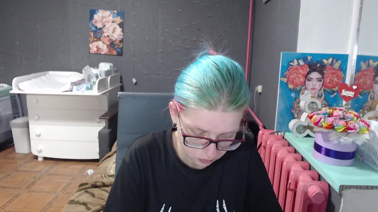 malvinella Live Sex December 18, 2025