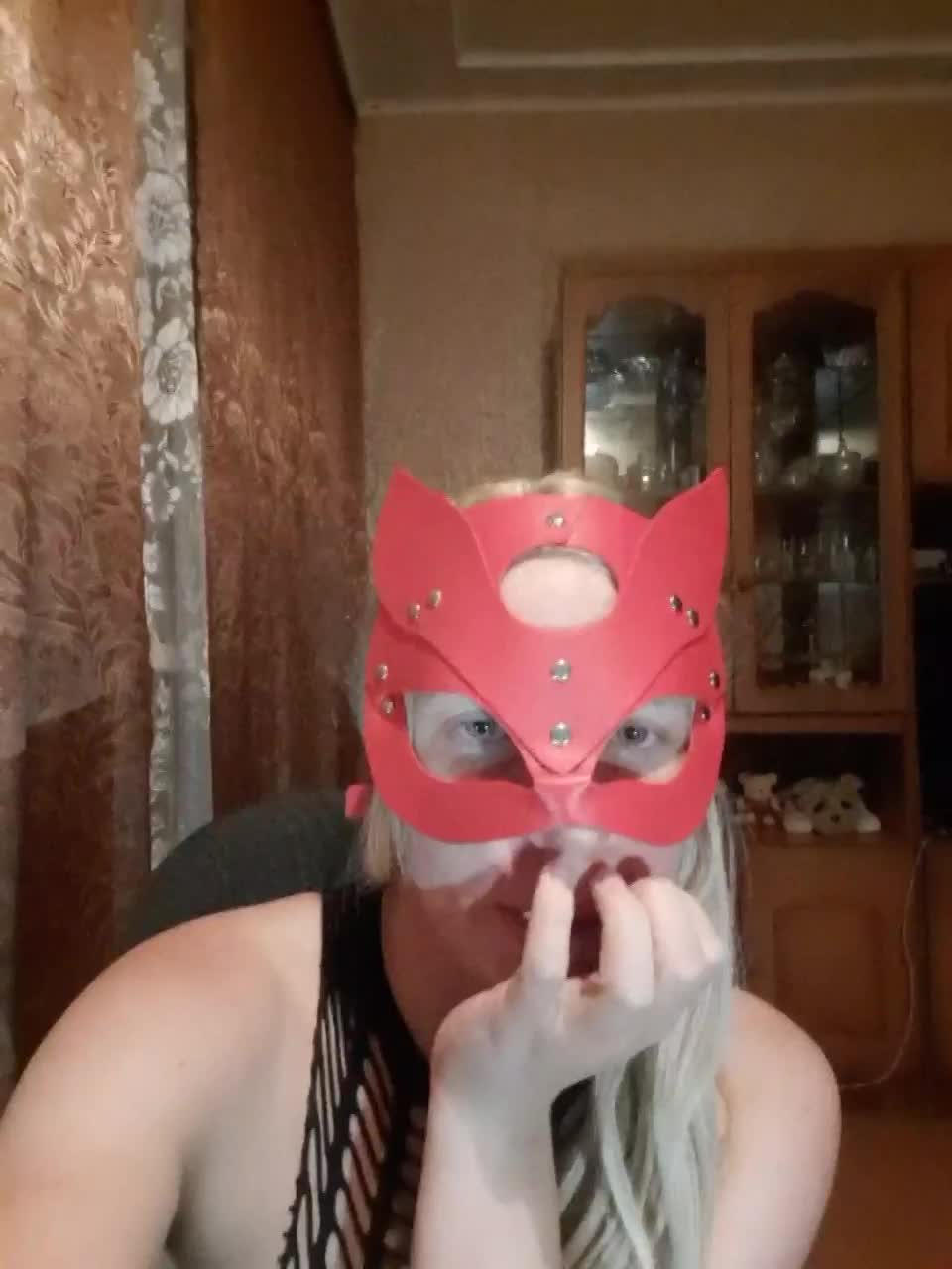 -nelya- Live Sex December 17, 2025