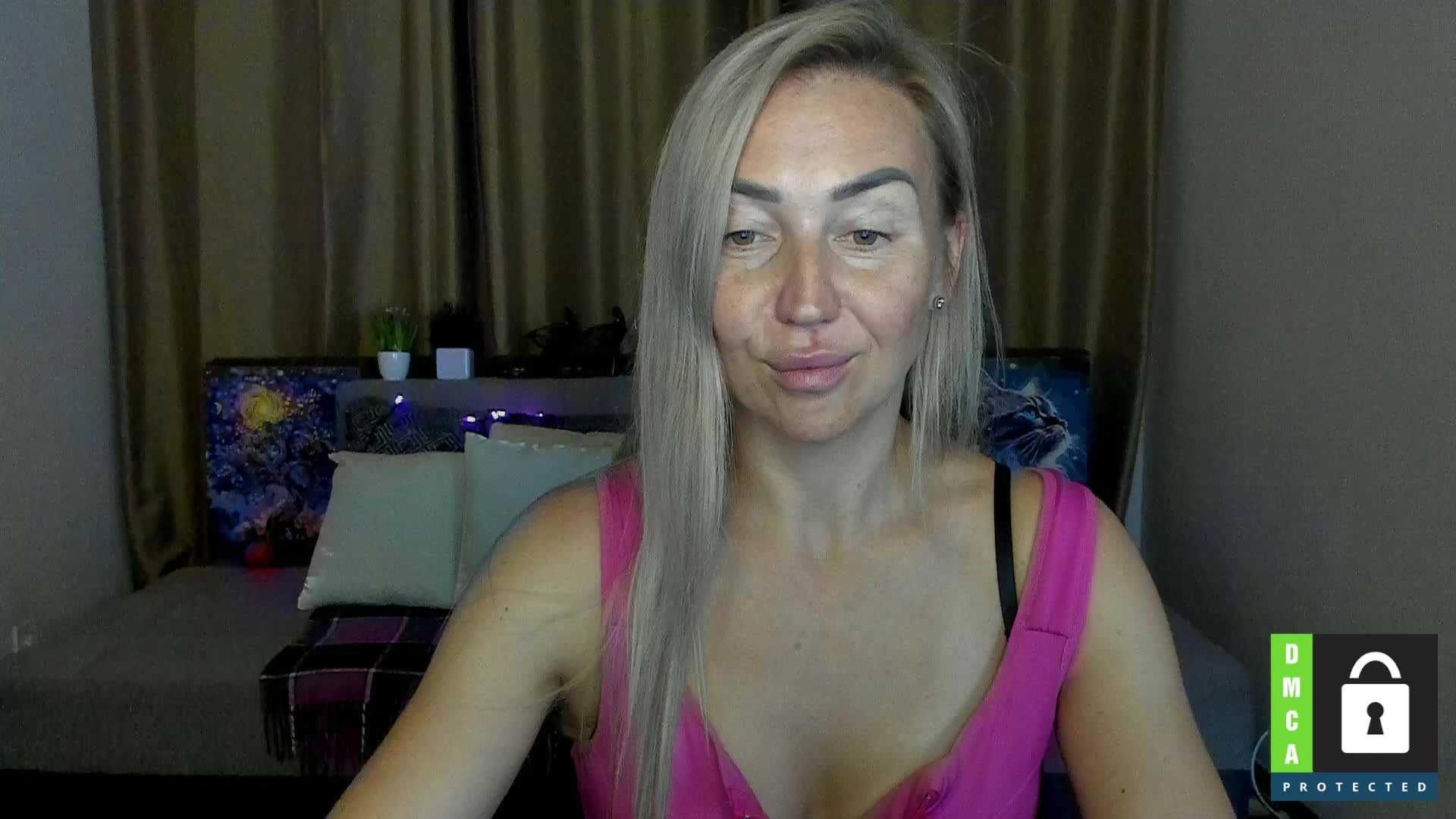 Jullyblondkiss Live Sex December 14, 2025