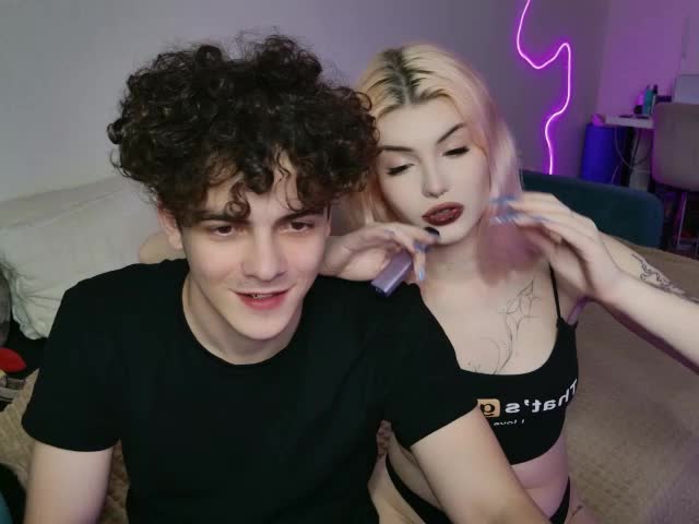 alice18james Live Sex September 25, 2025