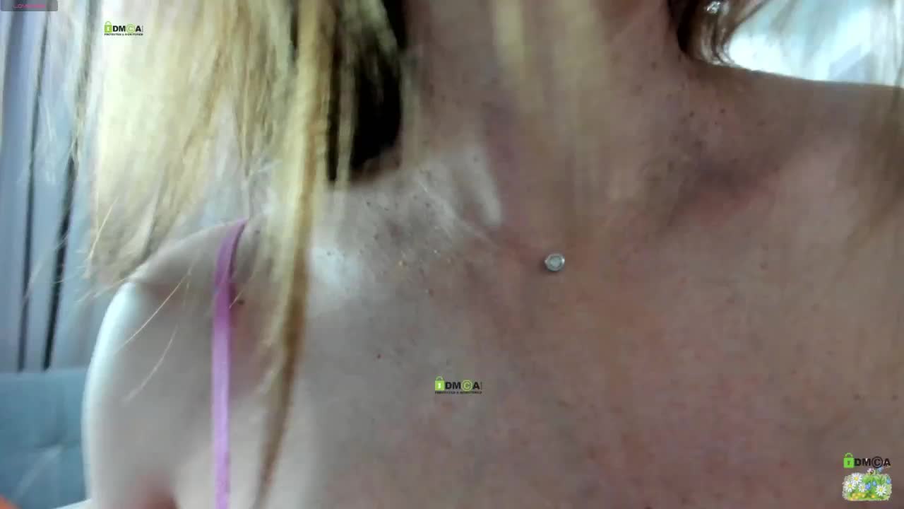 firstmaja Live Sex December 17, 2025